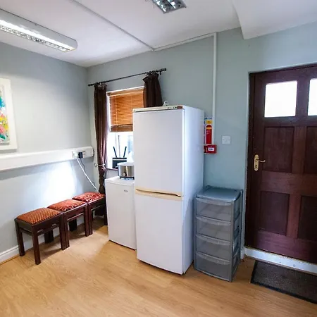 Patrick Street Self-Catering דירה *